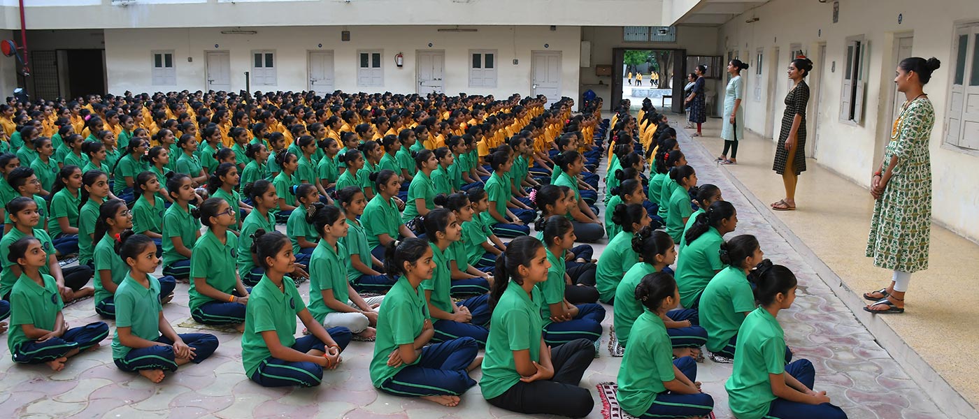 Smt. Naliniben Ukabhai Solanki Ahir Girls Hostel - Junagadh